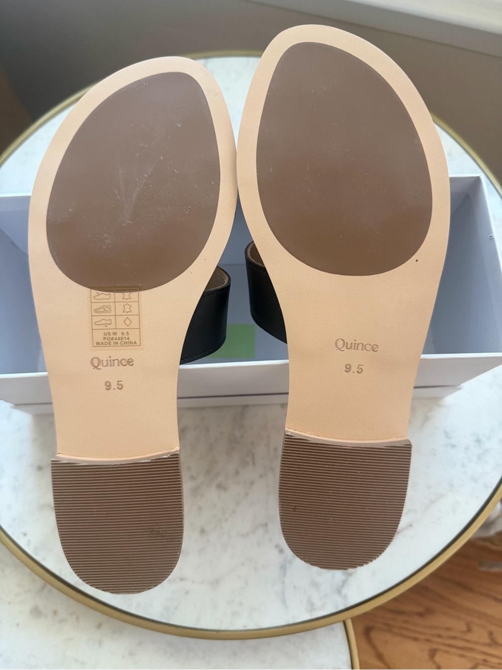 Quince Black Italian Leather Slide Sandals with Tan Footbed 9.5 New in Box - Picture 10 of 11